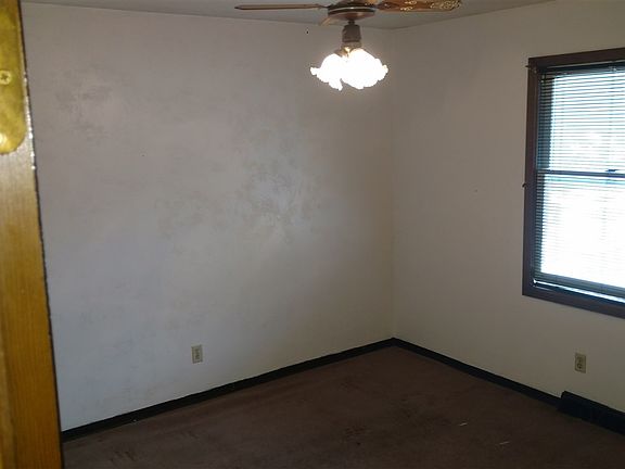 5th image of 1249 Crosby St