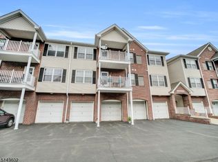 6 Redspire Dr, Union, NJ 07083