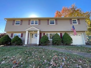 13 Korda Pl, Cedar Knolls, NJ 07927
