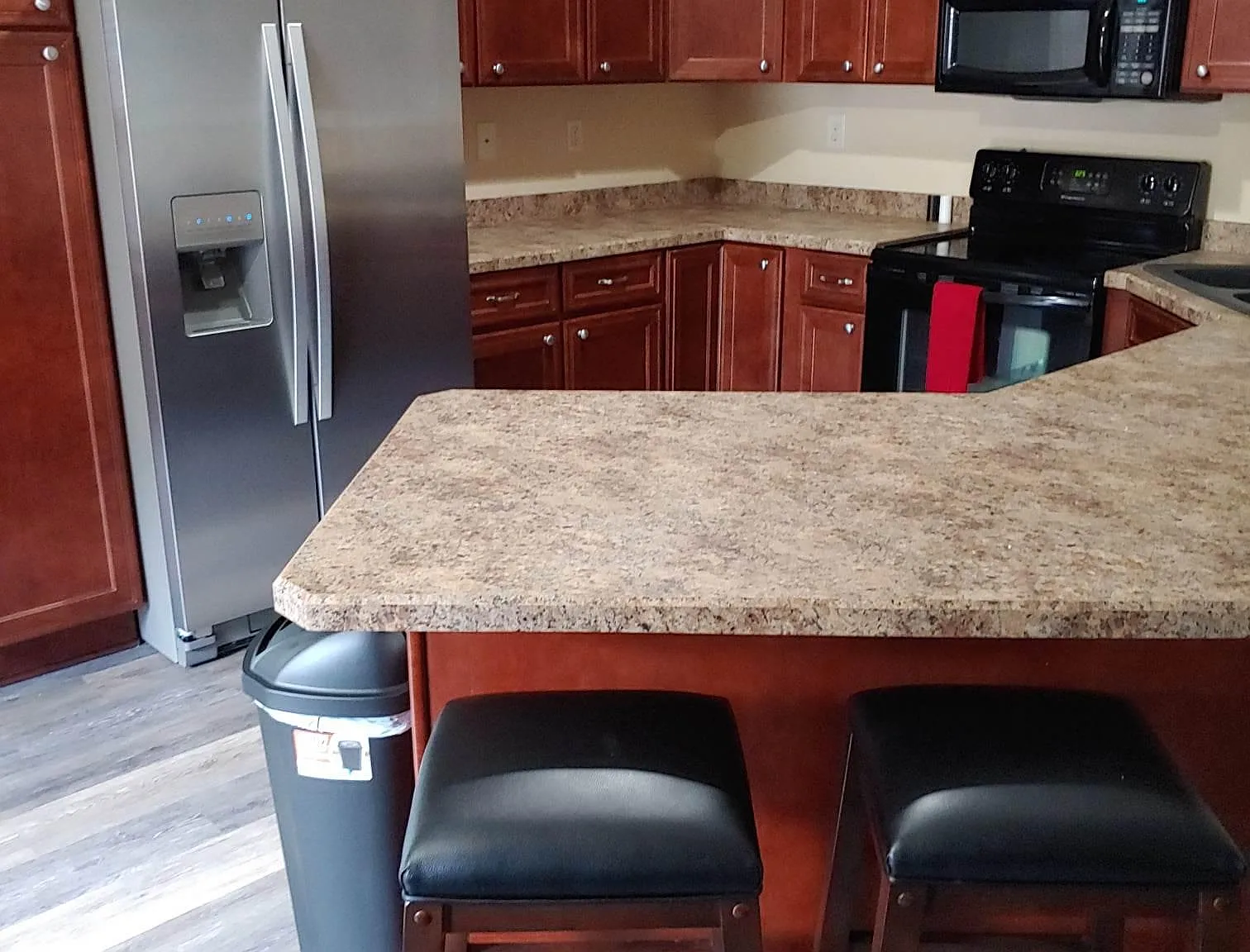 3 bed, 1539 sqft, $2,000 — Photo 3