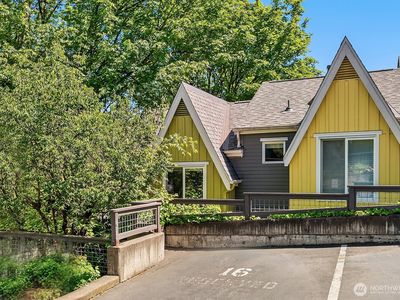 1540 Cherrylane Avenue S, Seattle, WA, 98144