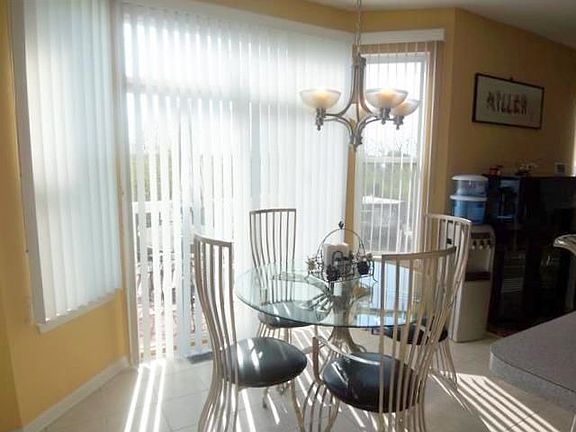 5th image of 149 Blue Heron Ct