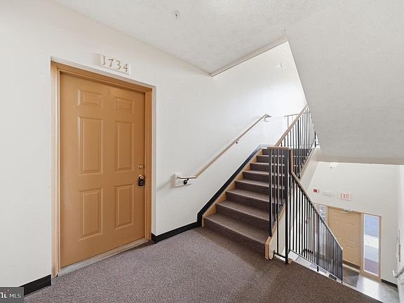 3rd image of 6117 Springwater Pl APT 1734