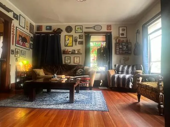 208 Lafayette St, Salem, MA 01970