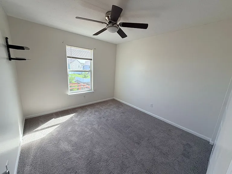 1008 Balto Dr — Photo 13