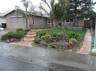 7322 Loma Verde Way, Sacramento, CA 95822