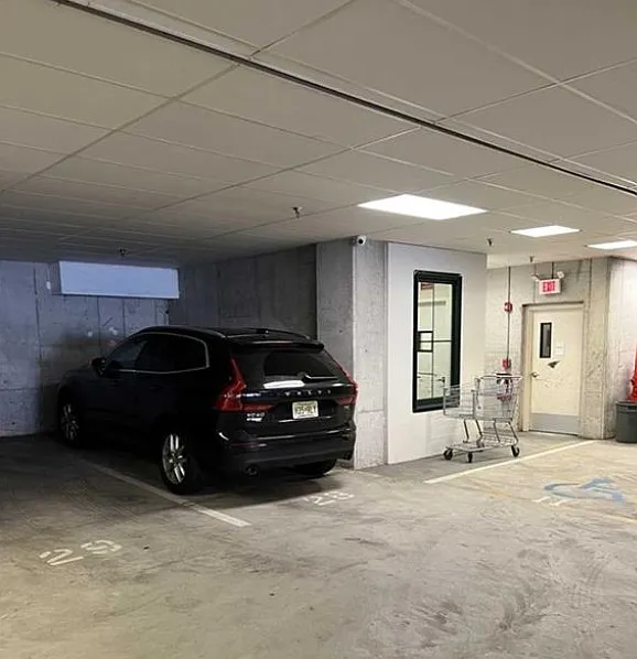 2 bed, 1200 sqft, $3,000 — Photo 2