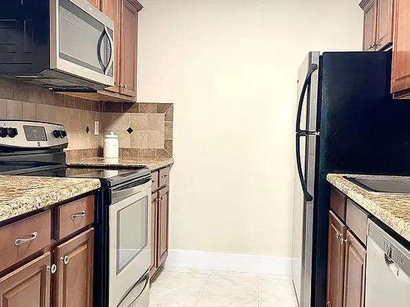 604 NW 13th St #110, Boca Raton, FL 33486