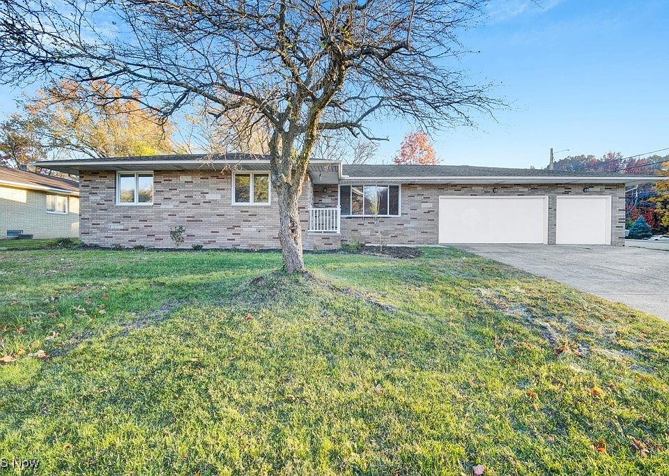 80 Panorama Dr, Seven Hills, OH 44131 | Zillow