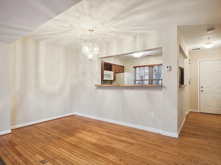 5626 Onslow Way — Photo 24