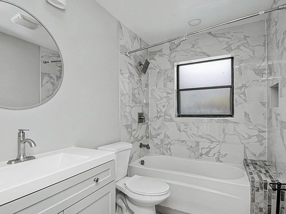 3rd image of 7407 Silver Woods Ct
