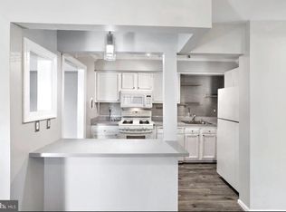 203 Victor Pkwy APT H, Annapolis, MD