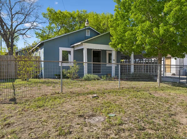 250 Benita, San Antonio, TX 78210
