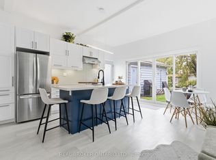 78 Squires Ave, Toronto, ON M4B 2R5