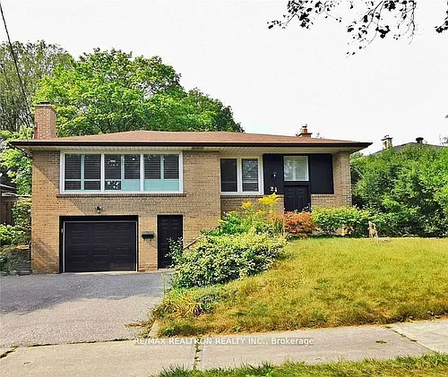 24 Fenelon Dr Photo 1