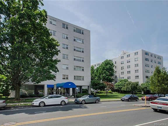 3rd image of 893 Farmington Ave APT 3C