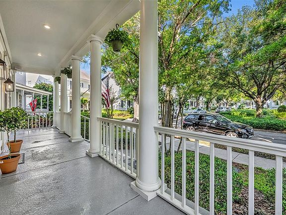 3rd image of 821 Veranda Pl