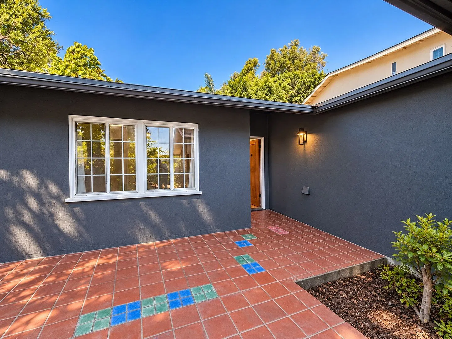 Beautifully Updated West LA Home with Spacious Backyard & Two-Car Garage — Photo 2