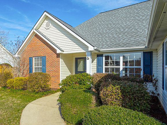 3rd image of 137 Bunker Dr