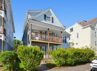 38 Oberlin St, Worcester, MA 01610