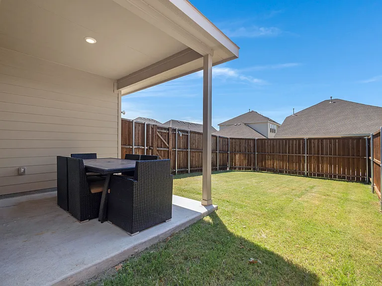1224 Milfoil Dr — Photo 14