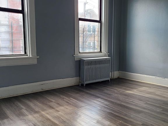 5th image of 142 School St #2S