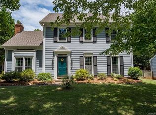 3738 Waterton Leas Ct, Charlotte, NC 28269