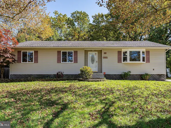 126 Coville Dr, Browns Mills, NJ 08015