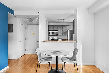 520 West 23rd Street, #6G