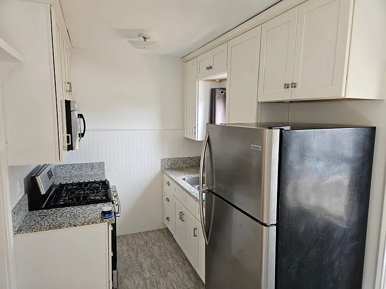 2235 Chicago St — Photo 3
