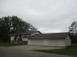 903 1st St NE, Deer River, MN 56636
