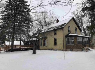 1428 Racine Rd, Menasha, WI 54952