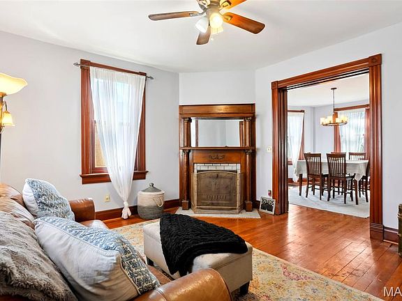 5th image of 502 W 5th St