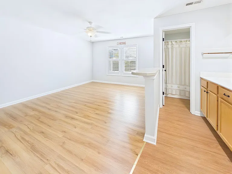 3350 Club Villas Dr #1303 — Photo 8