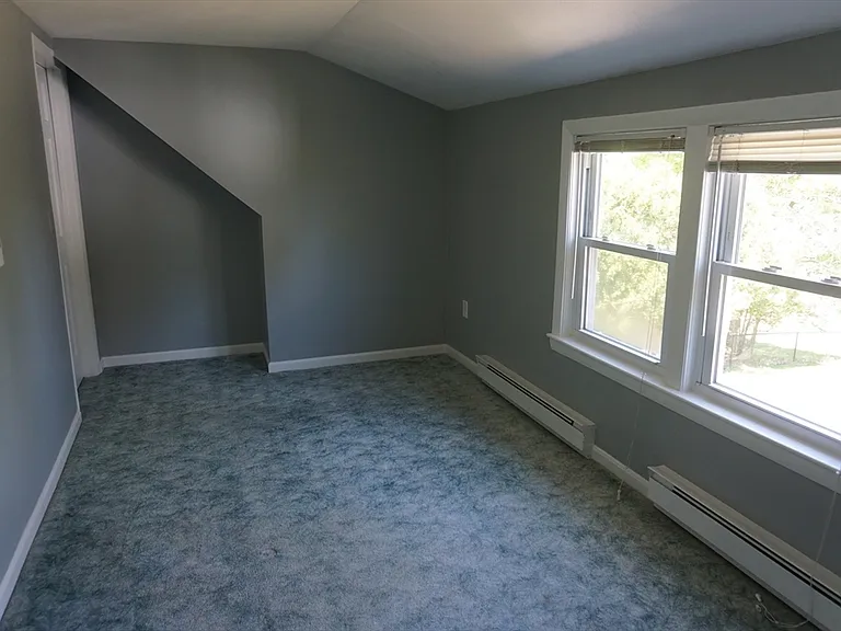 34 Fairview Ave #B — Photo 15
