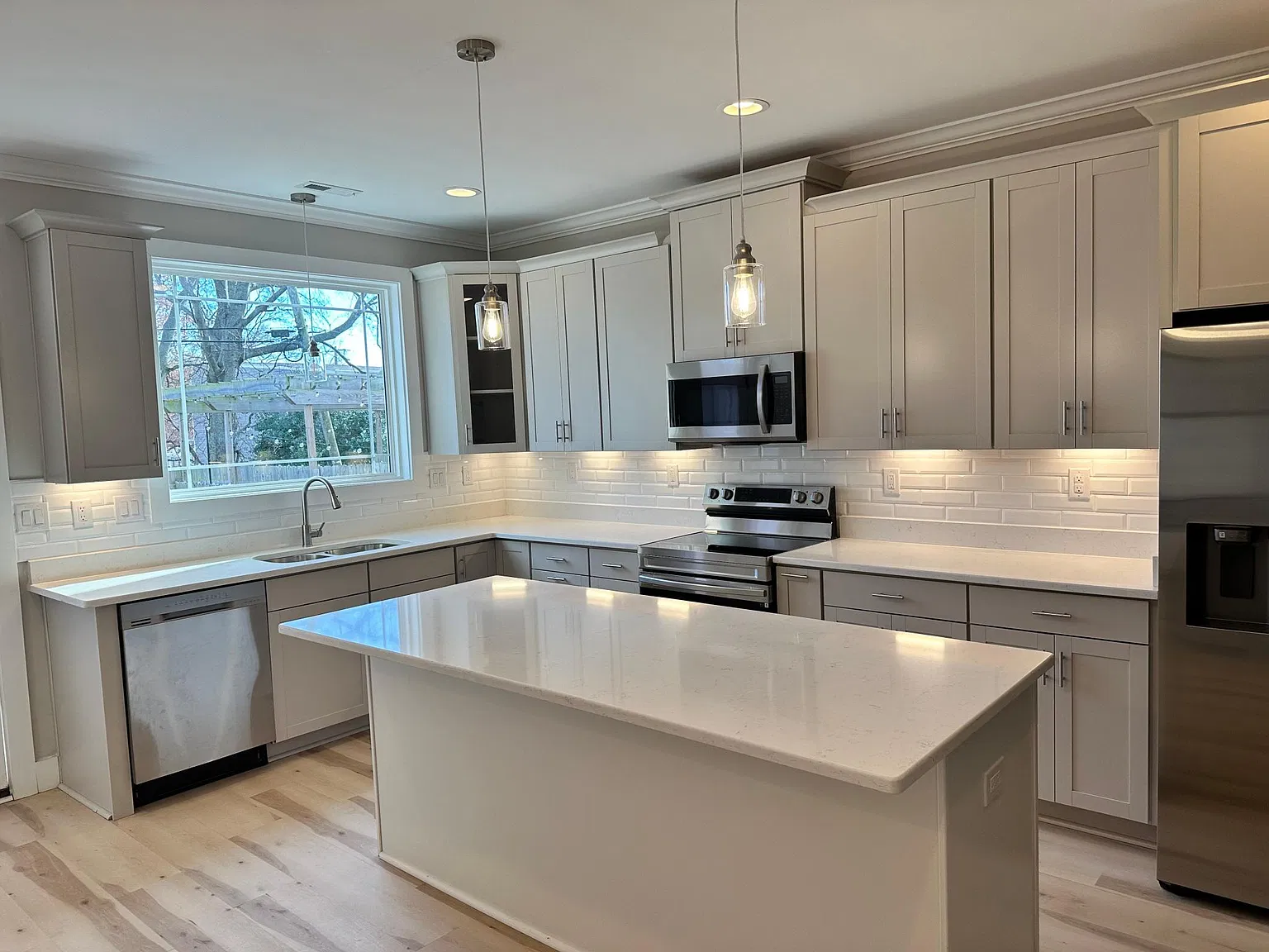 1407 Mechanicsville Tpke — Photo 4