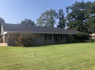 309 W 13th St, Dewitt, AR 72042