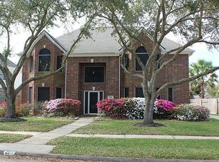 2011 Charter Pointe Ct, League City, TX 77573