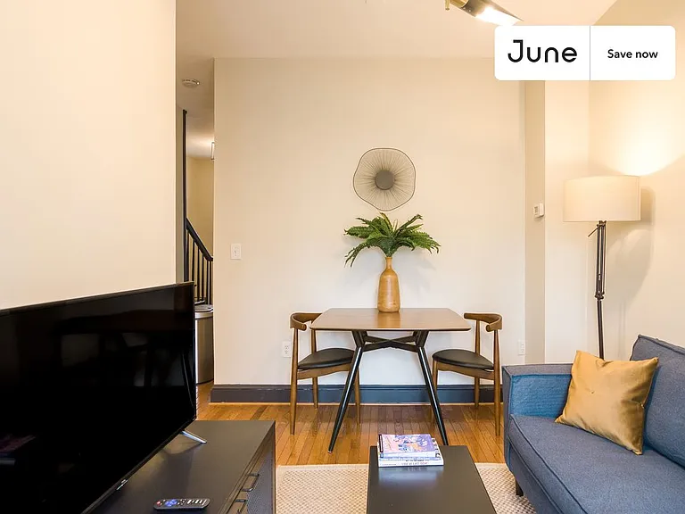 764 Columbia Rd NW — Photo 3