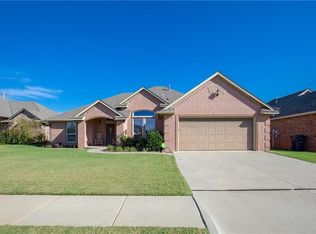 16620 Valderama Way, Edmond, OK 73012