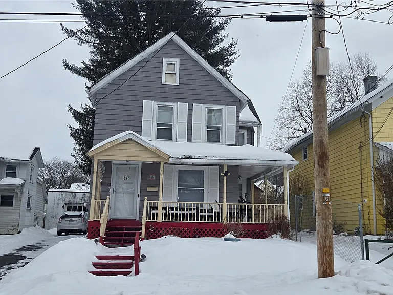 23 High St — Photo 1