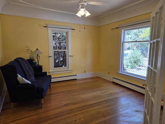 5th image of 947 5th St