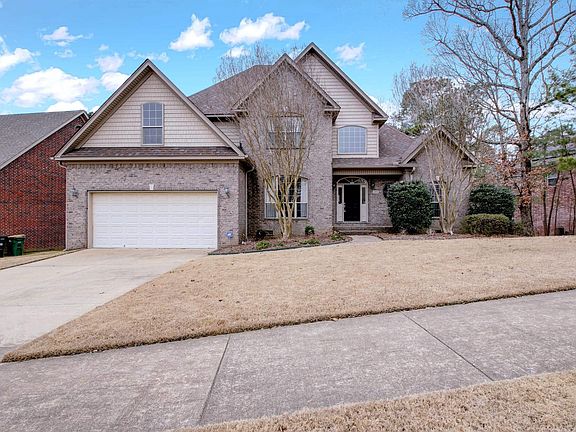 2nd image of 2805 Woodsgate Dr
