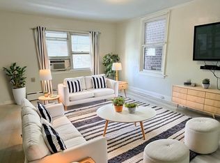 30-16 32nd St #2A, Astoria, NY 11102