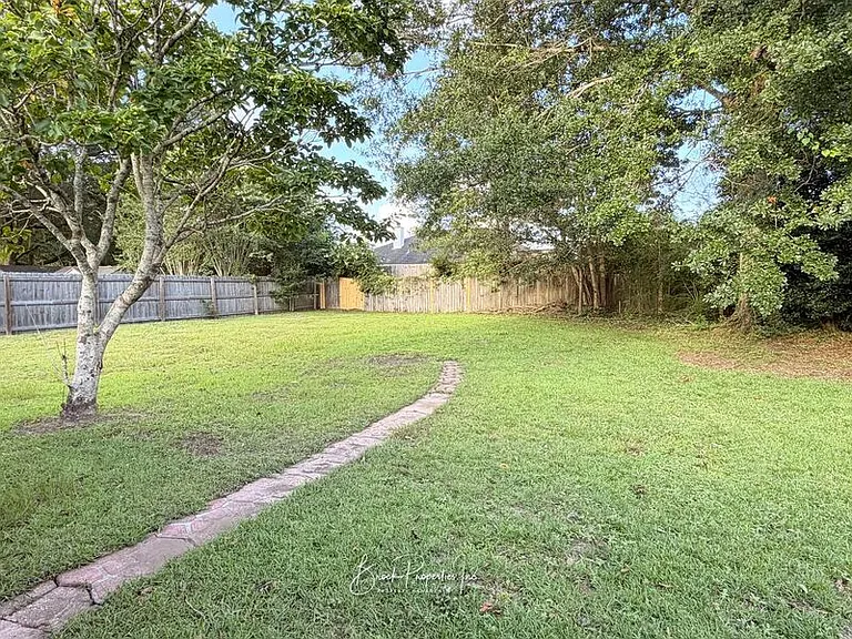 2520 Southern Oaks Dr — Photo 27