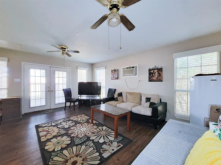 412 Land Grant Dr — Photo 29