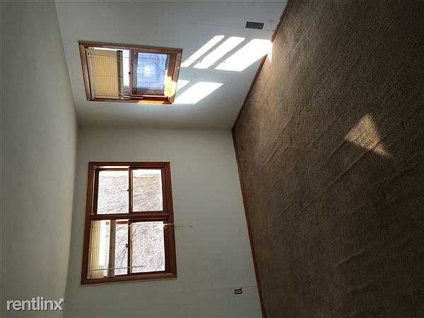 1st image of 701 1/2 N 15th St