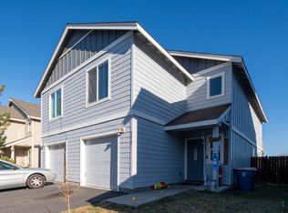1245 SW 27th St, Redmond, OR 97756