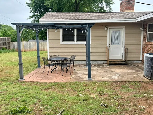 1102 W Will Rogers Dr — Photo 24