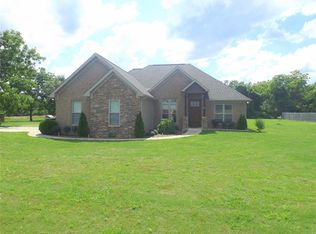 176 County Road 1072, Thorsby, AL 35171